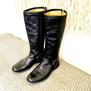 Frye Boots Authentic women’s Sz 7.5